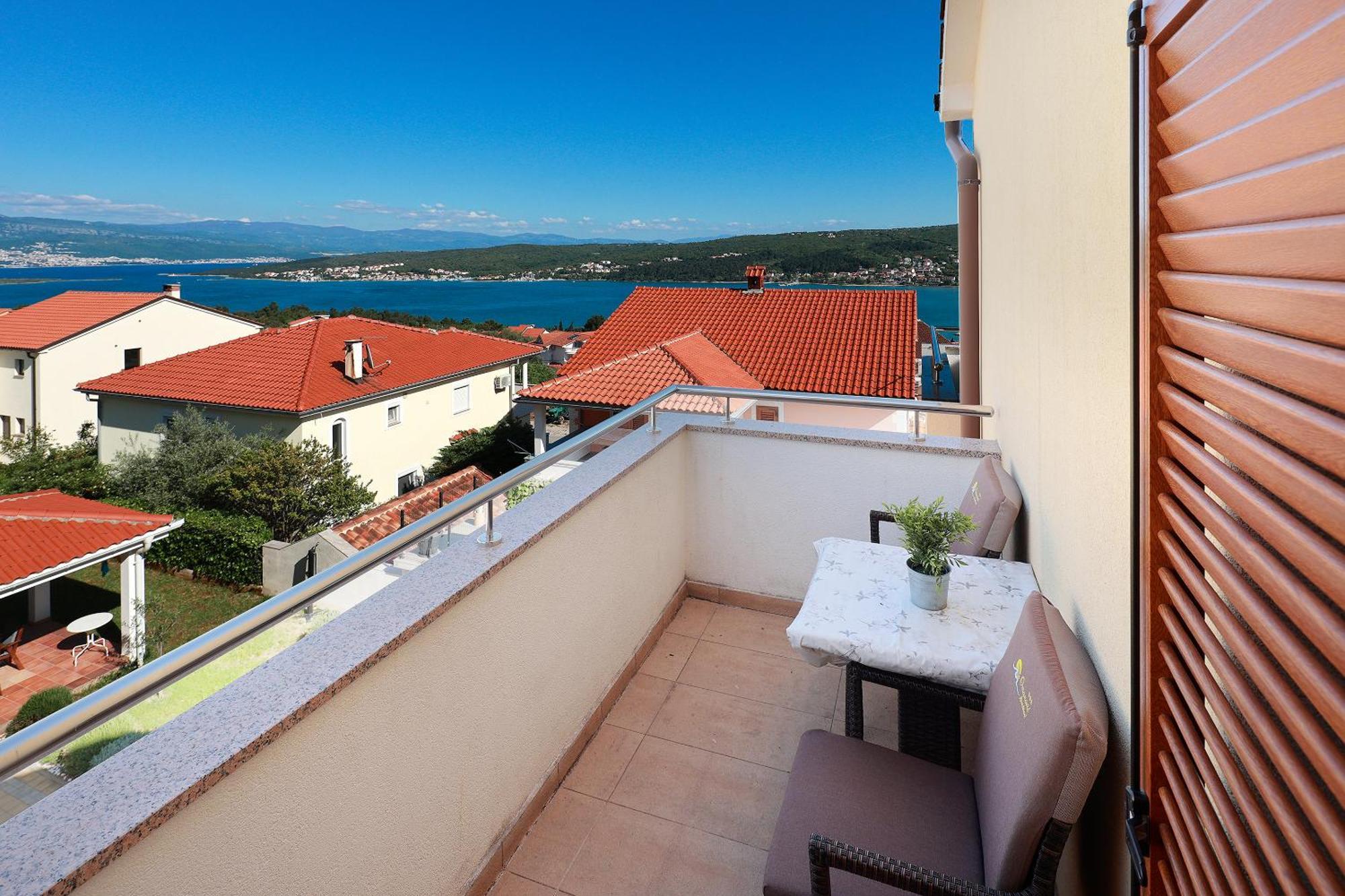 Apartments Omanovic Čižići Extérieur photo