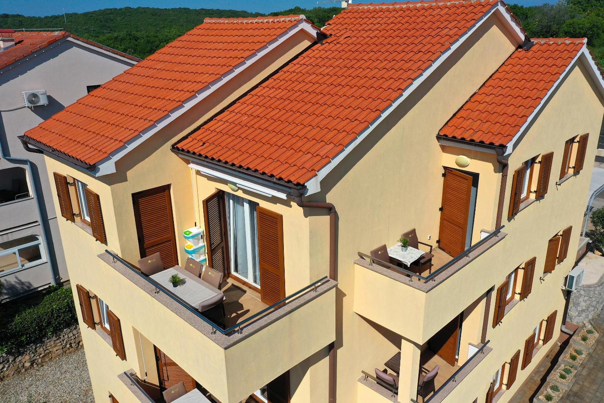 Apartments Omanovic Čižići Extérieur photo