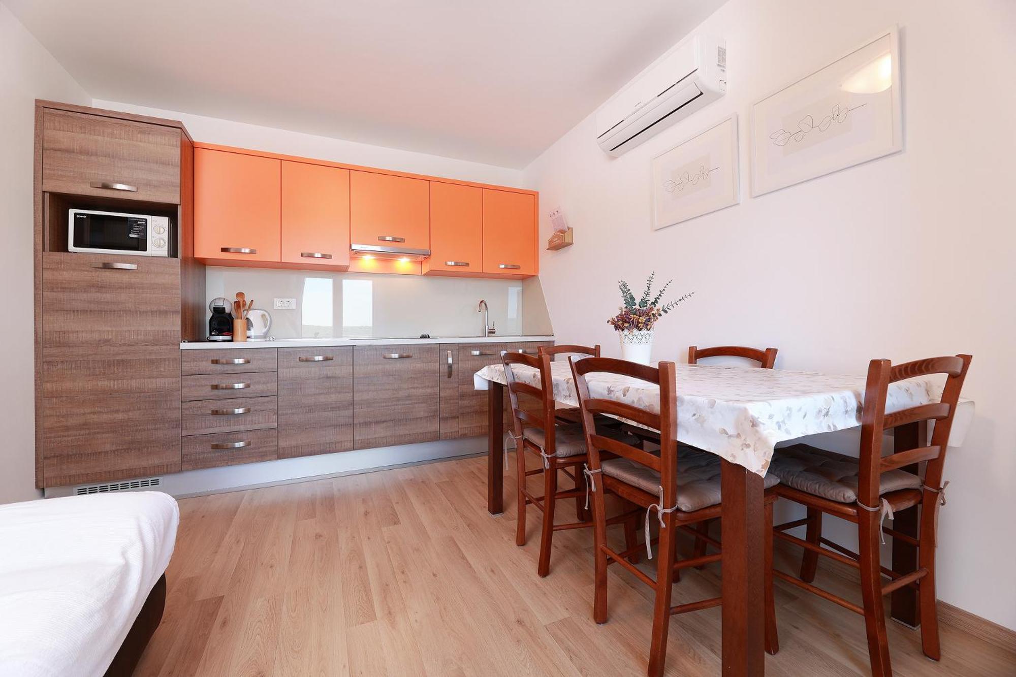 Apartments Omanovic Čižići Extérieur photo