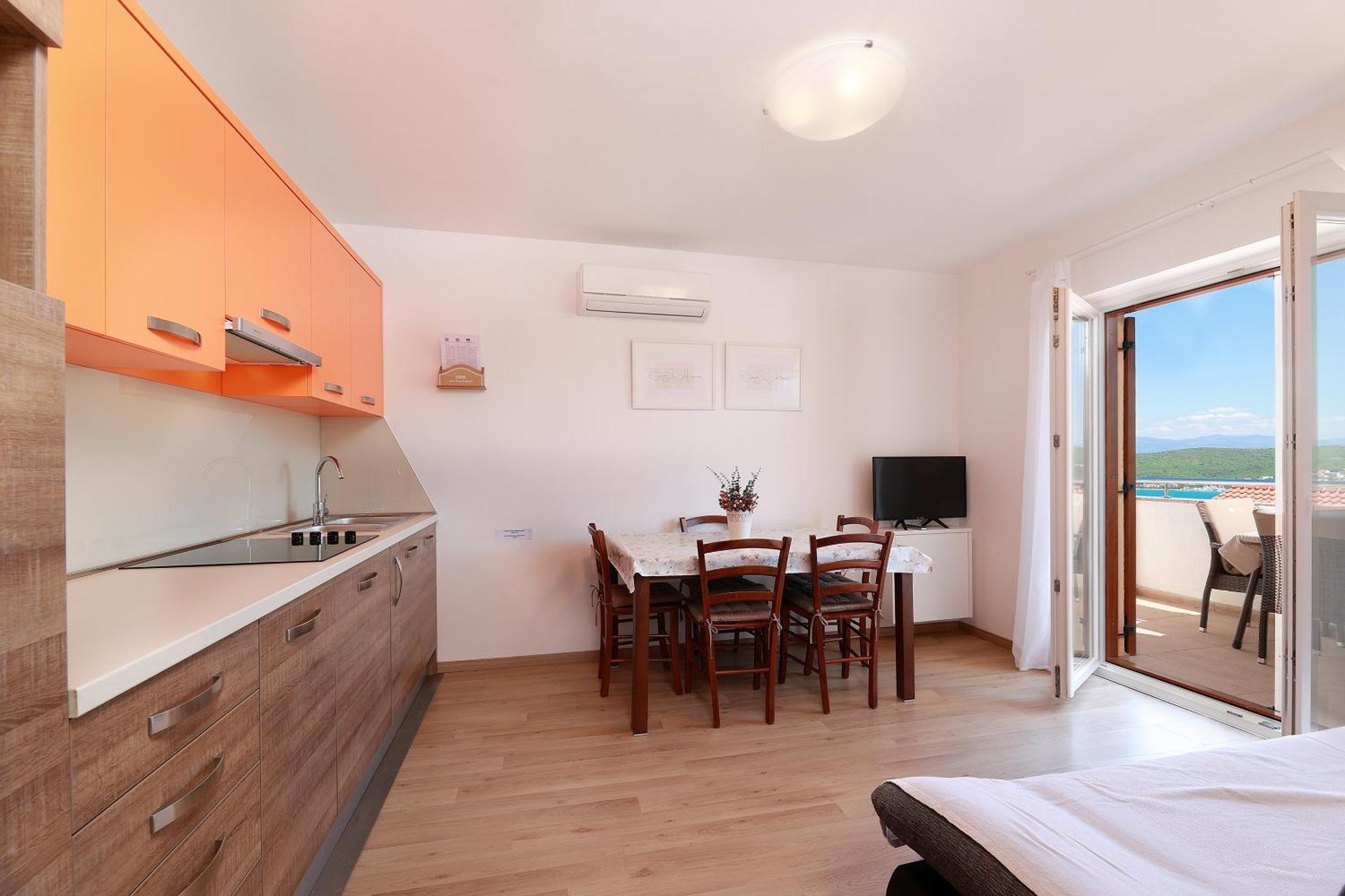 Apartments Omanovic Čižići Extérieur photo